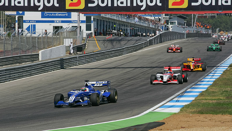 racing  cars in action at the algarve circuit
